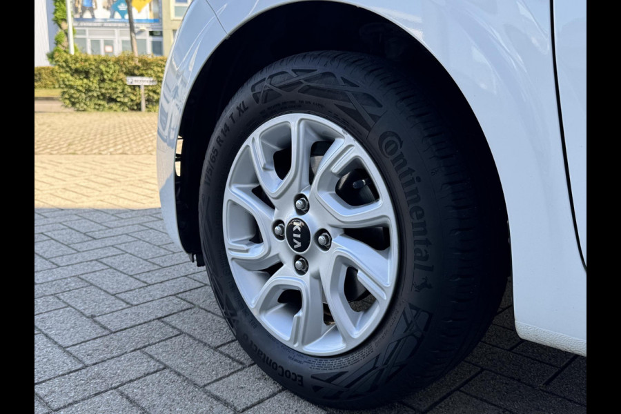 Kia Picanto 1.0 CVVT ComfortPlusLine Navigator | Nederlandse dealer onderhouden auto | Navigatie | Achteruitrijcamera | Apple Carplay