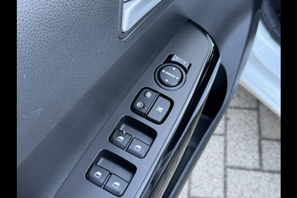 Kia Picanto 1.0 CVVT ComfortPlusLine Navigator | Nederlandse dealer onderhouden auto | Navigatie | Achteruitrijcamera | Apple Carplay