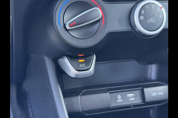 Kia Picanto 1.0 CVVT ComfortPlusLine Navigator | Nederlandse dealer onderhouden auto | Navigatie | Achteruitrijcamera | Apple Carplay