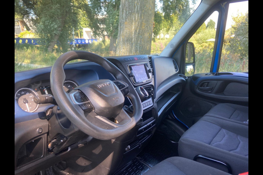 Iveco Daily 35C18HV 3.0 180PK LANG AUTOMAAT/CAMERA/CARPLAY