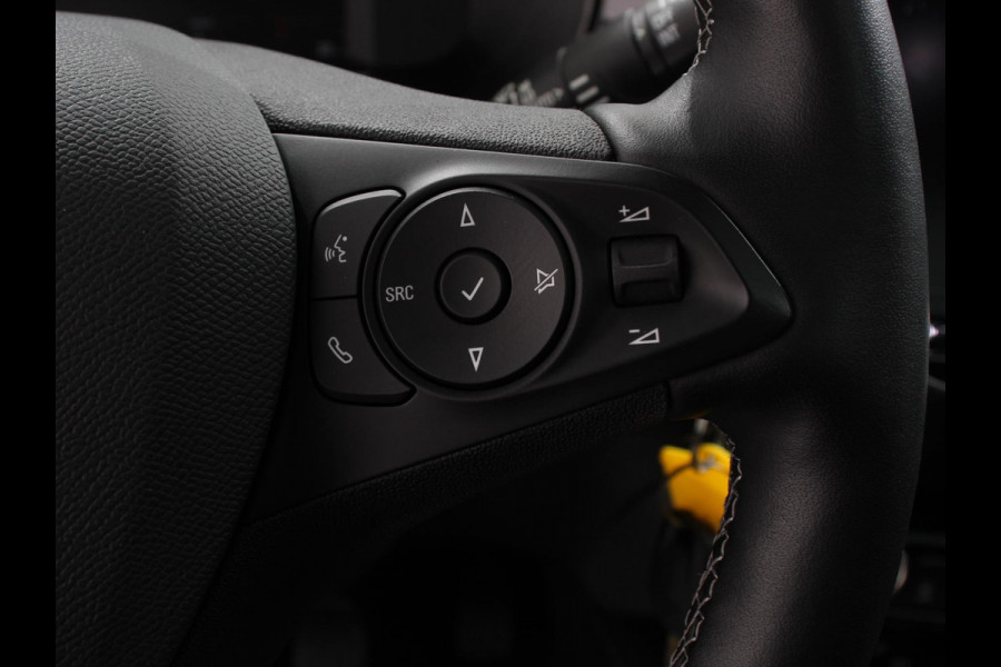 Opel Corsa 1.2 Elegance Sky Climate control Cruise control LED Panoramadak Stuurverwarming Stoelverwarming 360 camera Apple Carplay/ Android Auto