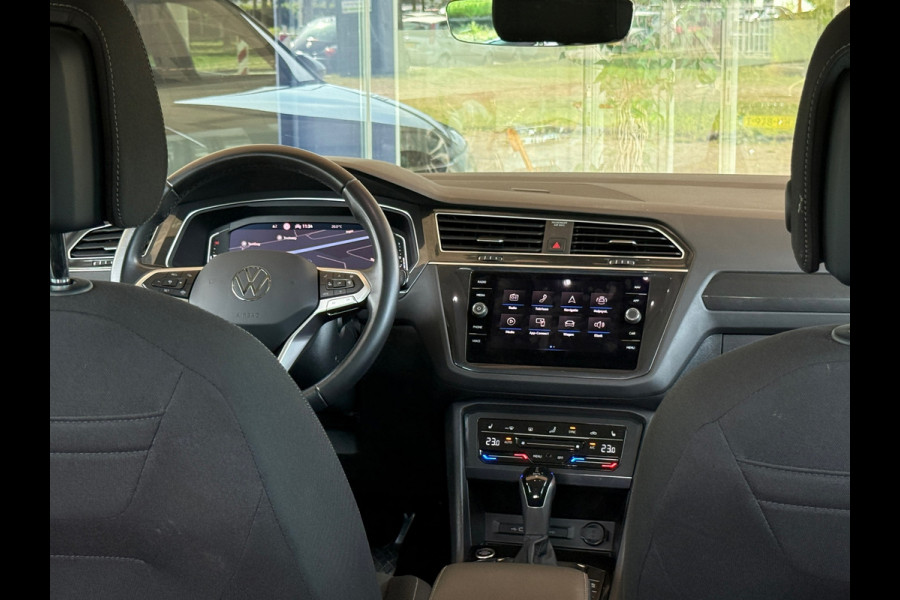 Volkswagen Tiguan 1.5 TSI DSG Elegance IQ light|Elek Trekhaak|Virtual|Camera