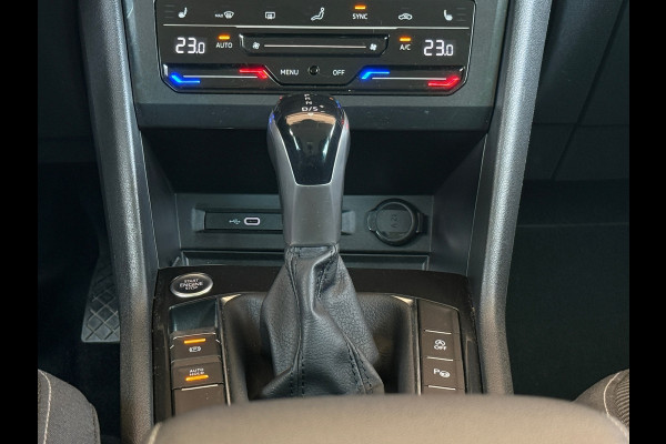 Volkswagen Tiguan 1.5 TSI DSG Elegance IQ light|Elek Trekhaak|Virtual|Camera