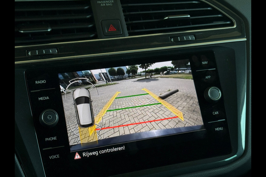 Volkswagen Tiguan 1.5 TSI DSG Elegance IQ light|Elek Trekhaak|Virtual|Camera