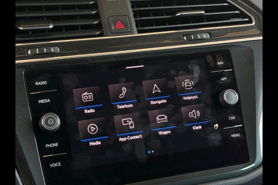Volkswagen Tiguan 1.5 TSI DSG Elegance IQ light|Elek Trekhaak|Virtual|Camera