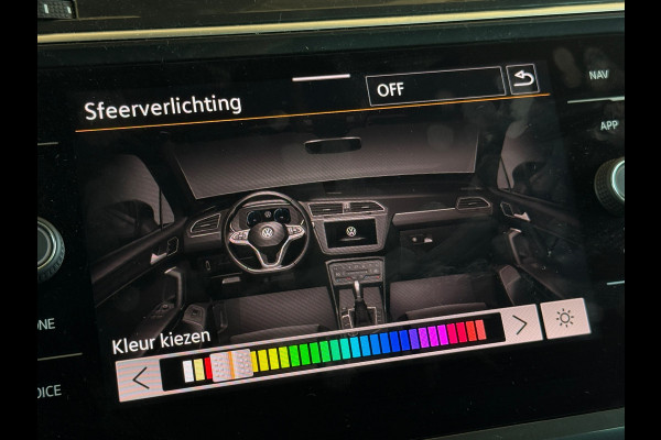 Volkswagen Tiguan 1.5 TSI DSG Elegance IQ light|Elek Trekhaak|Virtual|Camera