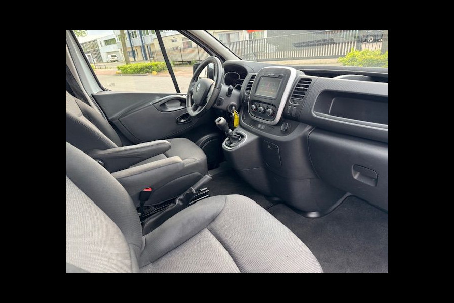 Renault Trafic 2.0 dCi 120 T29 L2 H1 Dubbel Cabine Générique 106.000km 2 Schuifdeuren,Airco,Cruisecontrol,Navigatie