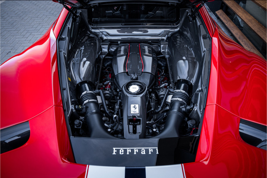 Ferrari 488 3.9 Pista - Lift | Full Carbon Pack | Camera | Dealer O.H.