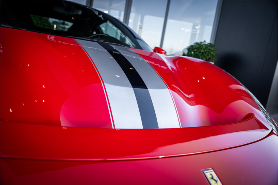Ferrari 488 3.9 Pista - Lift | Full Carbon Pack | Camera | Dealer O.H.