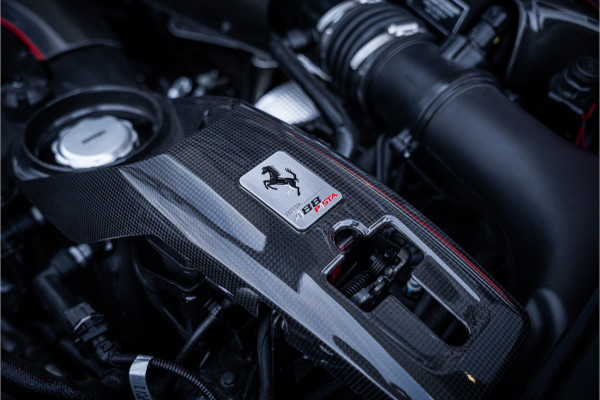 Ferrari 488 3.9 Pista - Lift | Full Carbon Pack | Camera | Dealer O.H.