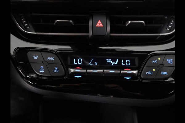 Toyota C-HR 1.8 HYBRIDE SILVERLINE BI-TONE GARANTIE TOT 2029! NAVI. BLACKLINE VELGEN.CAMERA.