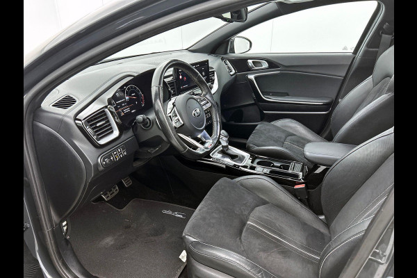 Kia ProCeed 1.4 T-GDI GT-PlusLine Panoramadak Airco ECC Leder/Alcantara Navi Carplay PDC VA + Camera JBL Full LED 18" LM Velgen