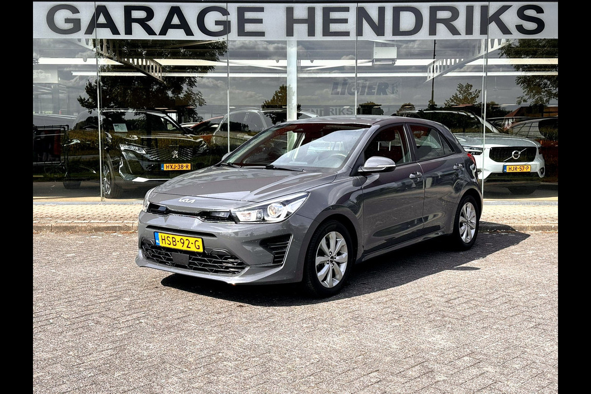 Kia Rio 1.2 DynamicLine | Climate Control | Stoel&Stuurverwarming | Cruise Control | Camera | Navigatie | occasion Kia Rio 1.2 DynamicLine | Climate Control | Stoel&Stuurverwarming | Cruise Control | Camera | Navigatie | occasion