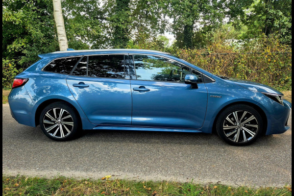 Toyota Corolla Touring Sports 1.8 Hybrid Dynamic / 10 jaar garantie