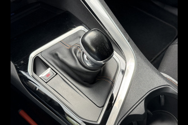 Peugeot 3008 BWJ 2020 | 1.2PT 131PK Executive | CAMERA A | CLIMA | NAVI | PDC | CARPLAY | CRUISE |