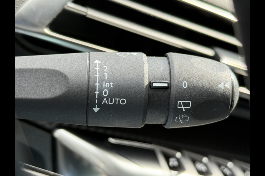 Peugeot 3008 BWJ 2020 | 1.2PT 131PK Executive | CAMERA A | CLIMA | NAVI | PDC | CARPLAY | CRUISE |