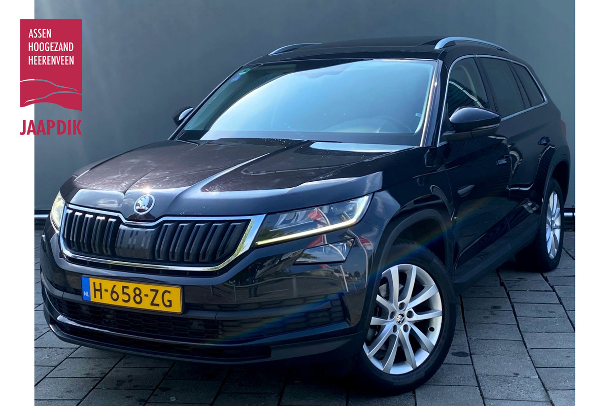 Škoda Kodiaq BWJ 2020 | 1.5TSI 150PK Bus Ed | PANO | SPORTSTOELEN | LEDER/STOF | CLIMA | CARPLAY | CAMERA A | NAVI