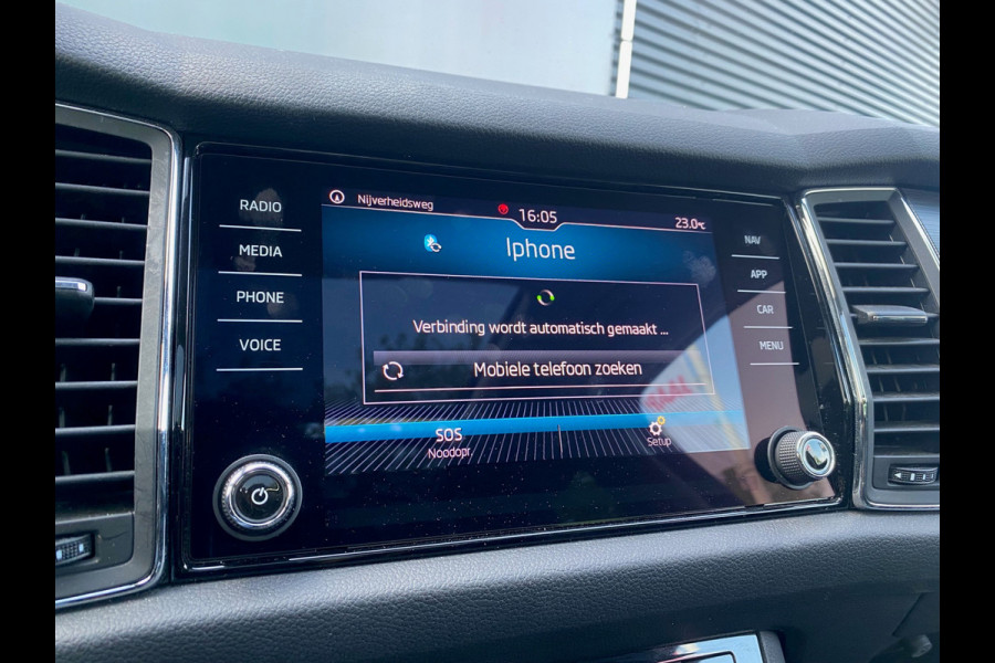 Škoda Kodiaq BWJ 2020 | 1.5TSI 150PK Bus Ed | PANO | SPORTSTOELEN | LEDER/STOF | CLIMA | CARPLAY | CAMERA A | NAVI