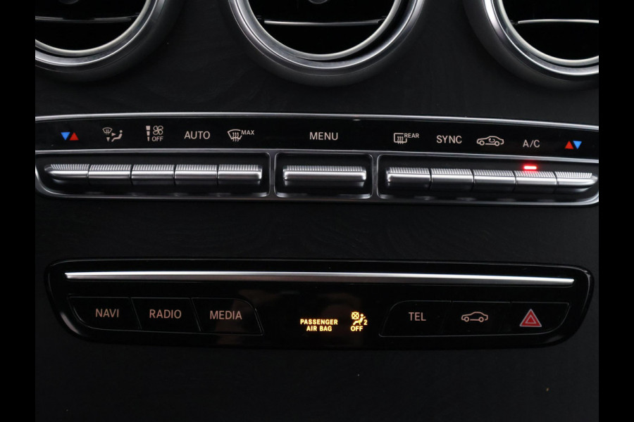 Mercedes-Benz C-Klasse Estate 180 Business Solution AMG Automaat | 1e eigenaar | Navigatie | Trekhaak | Camera | Half Leder |
