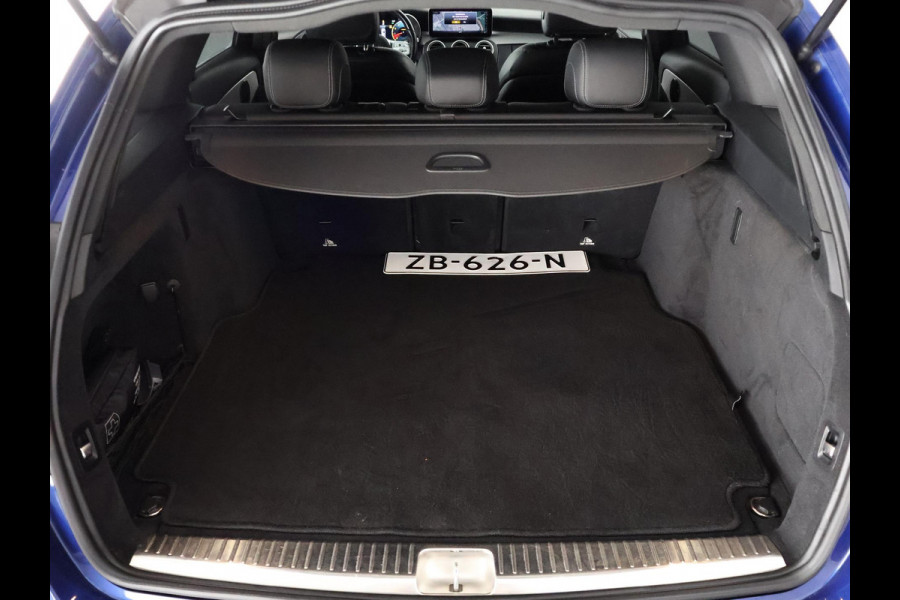 Mercedes-Benz C-Klasse Estate 180 Business Solution AMG Automaat | 1e eigenaar | Navigatie | Trekhaak | Camera | Half Leder |