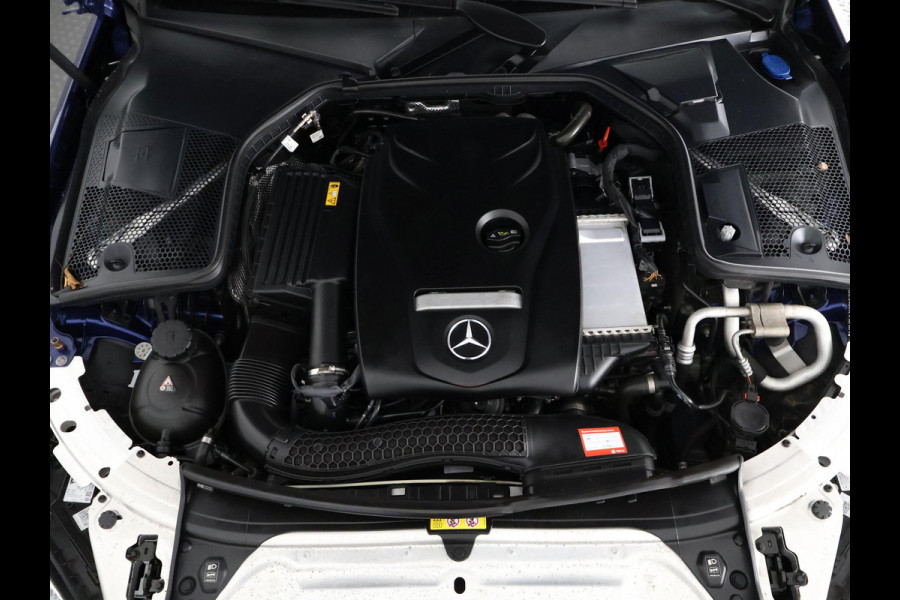 Mercedes-Benz C-Klasse Estate 180 Business Solution AMG Automaat | 1e eigenaar | Navigatie | Trekhaak | Camera | Half Leder |