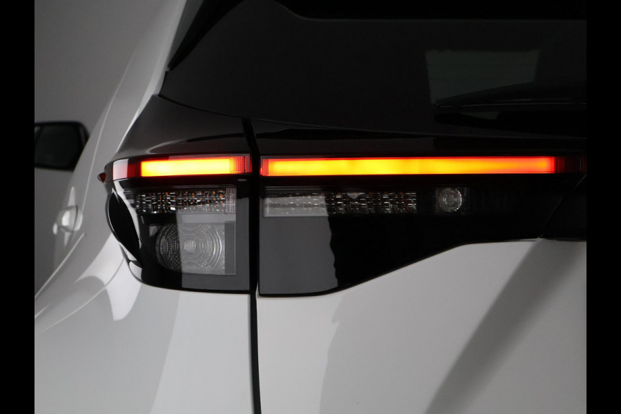 Toyota Yaris Cross 1.5 Hybrid 130 Dynamic Luxury | Stuur- & Stoelverwarming | Apple Carplay & AndroidAUTO | Navigatie |
