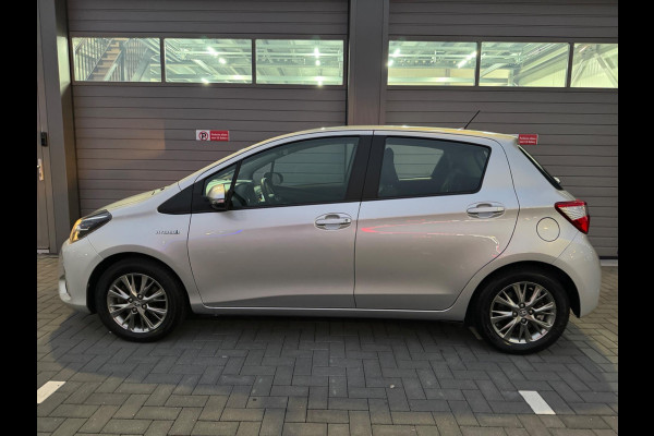 Toyota Yaris 1.5 Hybrid Active Full Option Automaat