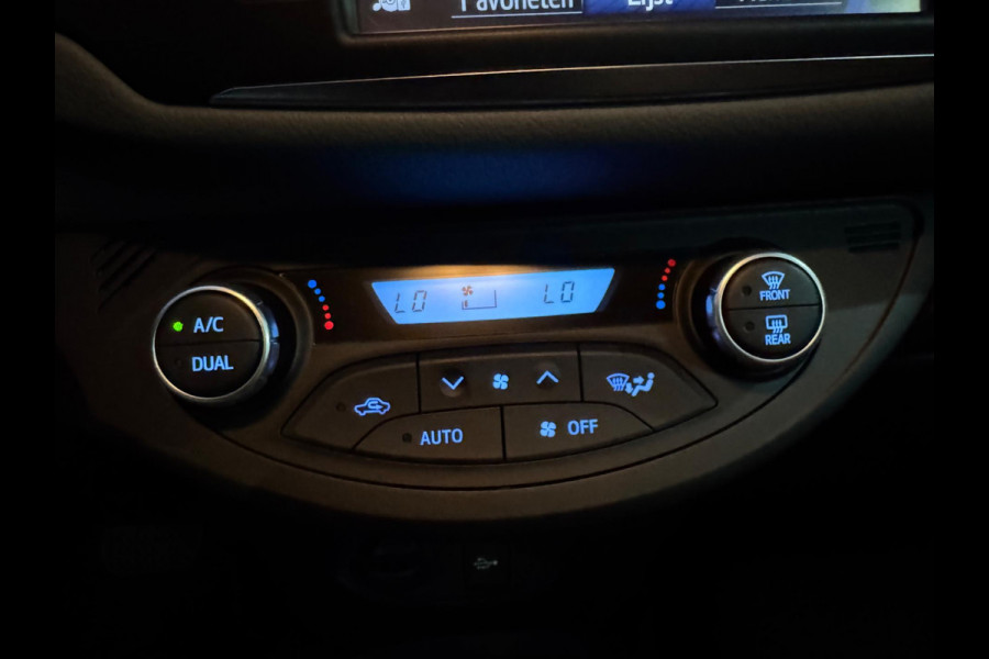 Toyota Yaris 1.5 Hybrid Active Full Option Automaat