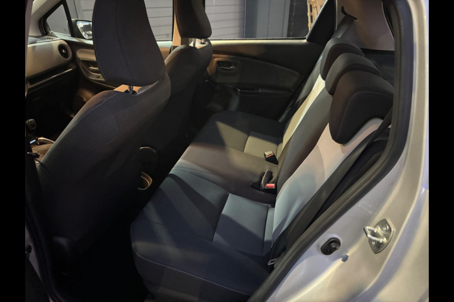 Toyota Yaris 1.5 Hybrid Active Full Option Automaat