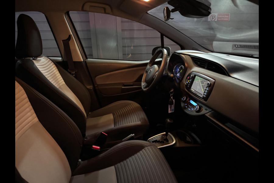 Toyota Yaris 1.5 Hybrid Active Full Option Automaat