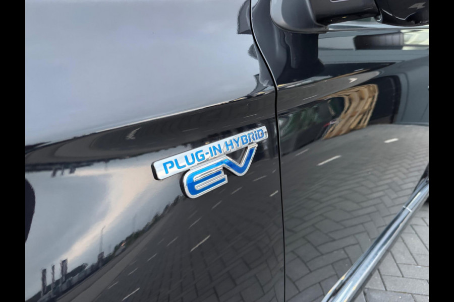 Mitsubishi Outlander 2.4 PHEV S-Edition Black BOMVOL