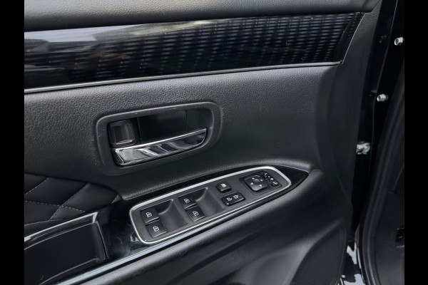 Mitsubishi Outlander 2.4 PHEV S-Edition Black BOMVOL