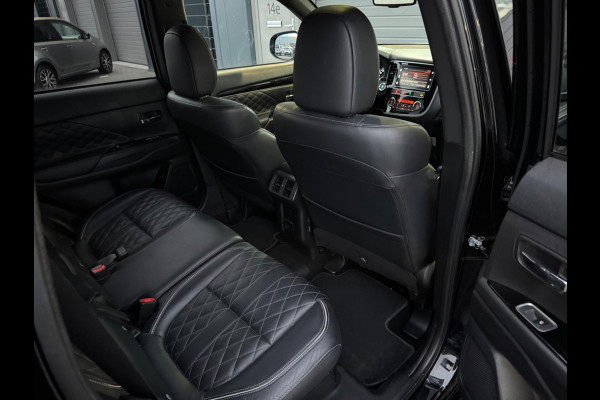 Mitsubishi Outlander 2.4 PHEV S-Edition Black BOMVOL