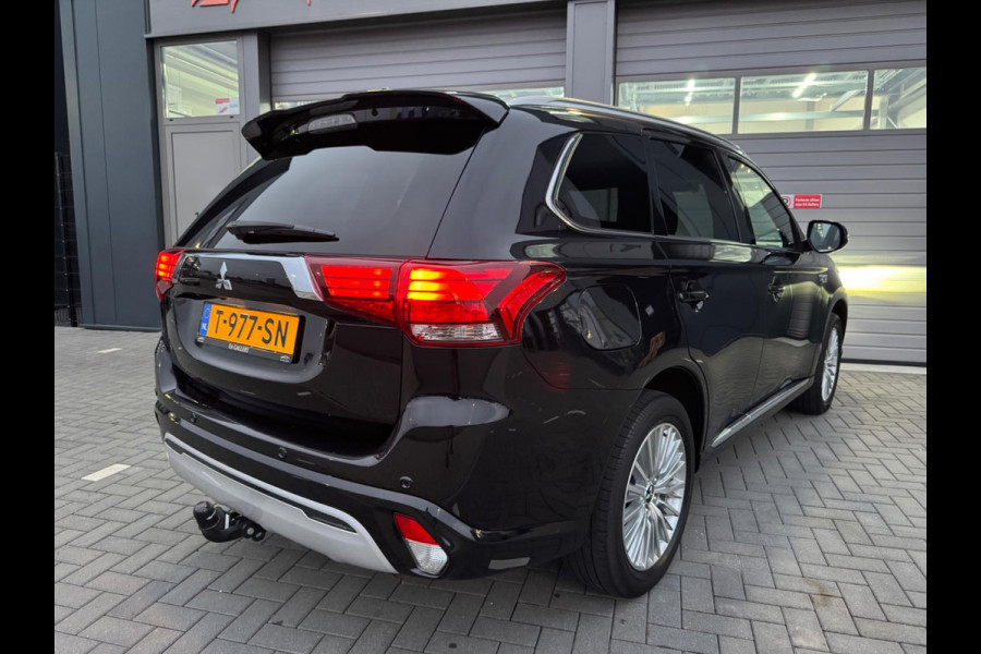 Mitsubishi Outlander 2.4 PHEV S-Edition Black BOMVOL