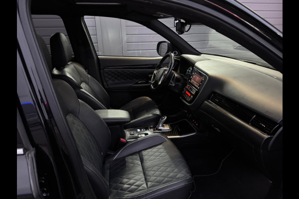 Mitsubishi Outlander 2.4 PHEV S-Edition Black BOMVOL