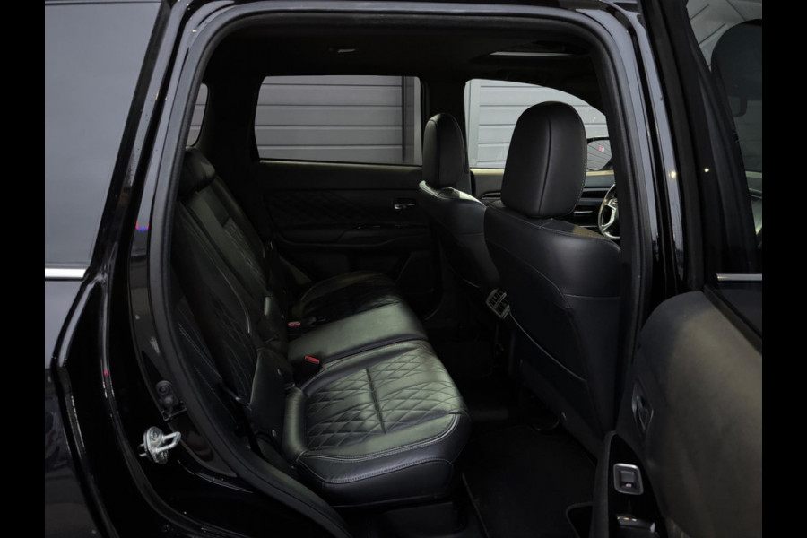 Mitsubishi Outlander 2.4 PHEV S-Edition Black BOMVOL