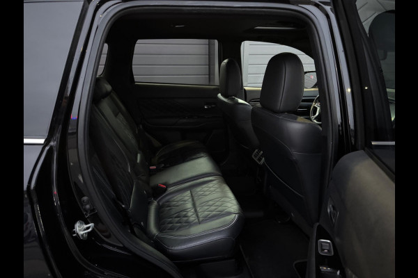 Mitsubishi Outlander 2.4 PHEV S-Edition Black BOMVOL