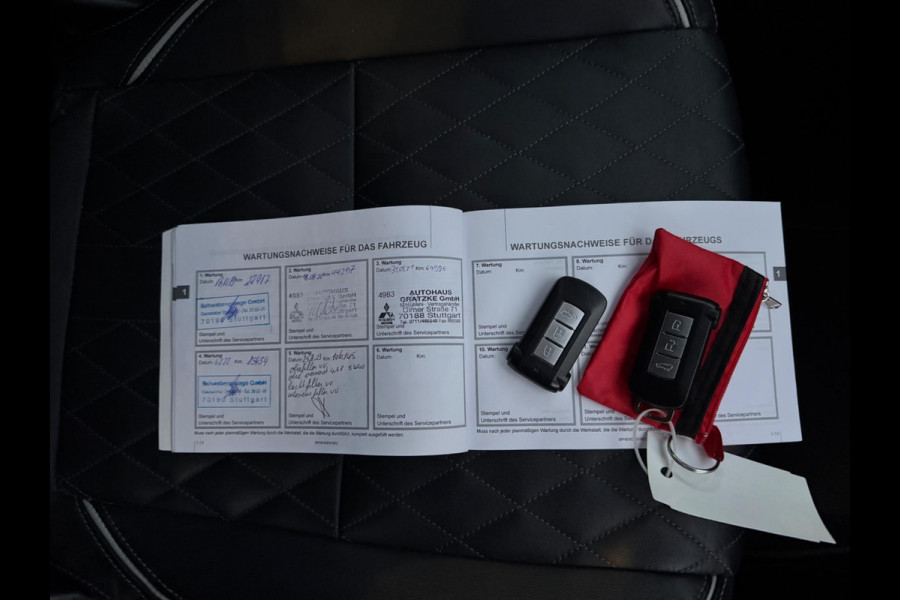 Mitsubishi Outlander 2.4 PHEV S-Edition Black BOMVOL