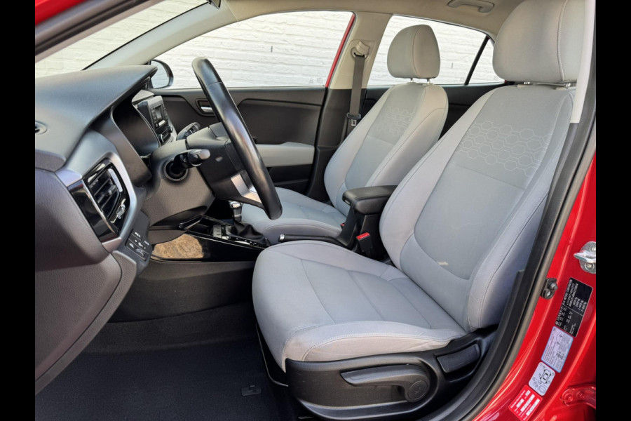 Kia Rio 1.4 ComfortLine Dealer onderhouden Cruise control Airco Elektrisch bedienbare ramen