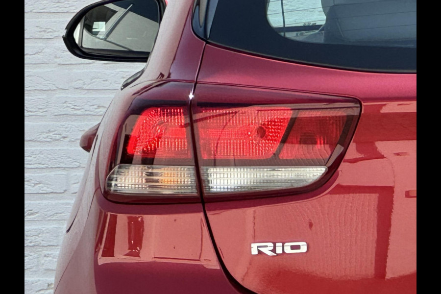 Kia Rio 1.4 ComfortLine Dealer onderhouden Cruise control Airco Elektrisch bedienbare ramen
