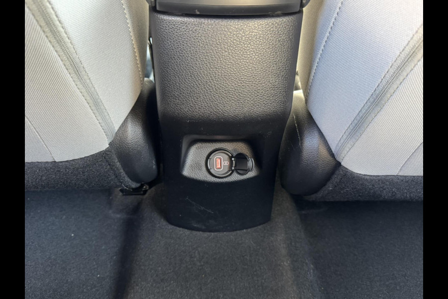 Kia Rio 1.4 ComfortLine Dealer onderhouden Cruise control Airco Elektrisch bedienbare ramen