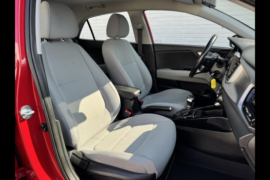 Kia Rio 1.4 ComfortLine Dealer onderhouden Cruise control Airco Elektrisch bedienbare ramen