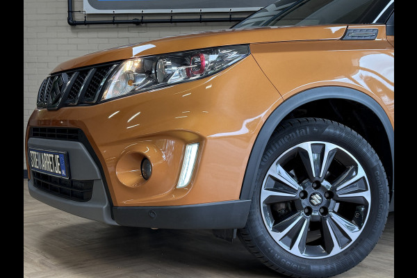 Suzuki Vitara 1.4 S AUT | Allgrip | Navi | 17" | Led | ACC | Alcantara | Stoelverwarming | Camera | Afneembare Trekhaak! Dealer onderhouden!