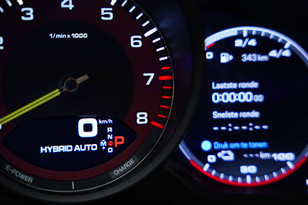 Porsche Panamera 2.9 4 E-Hybrid Platinum Edition |Pano|SportChrono|360cam|Ambient|