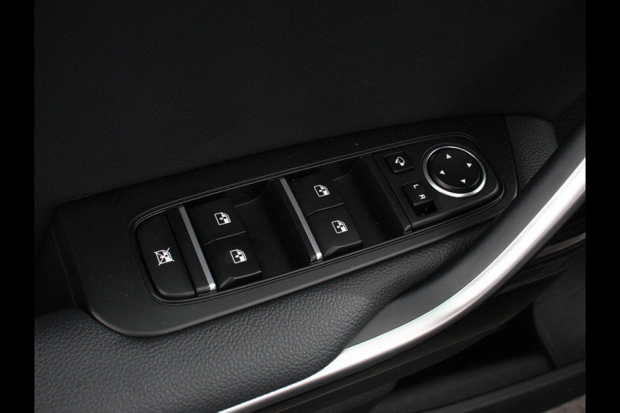 Kia Ceed Sportswagon 1.6 GDI PHEV DynamicLine | Navigatie | Camera | Climate Control | Cruise control adaptive | Lane assist | Lichtmetalen Velgen | Stoelverwarming