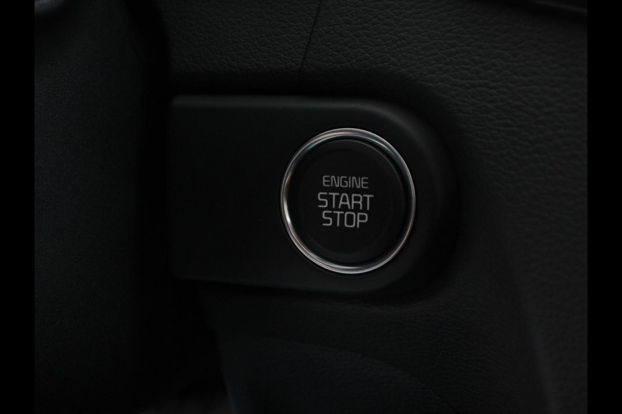 Kia Ceed Sportswagon 1.6 GDI PHEV DynamicLine | Navigatie | Camera | Climate Control | Cruise control adaptive | Lane assist | Lichtmetalen Velgen | Stoelverwarming