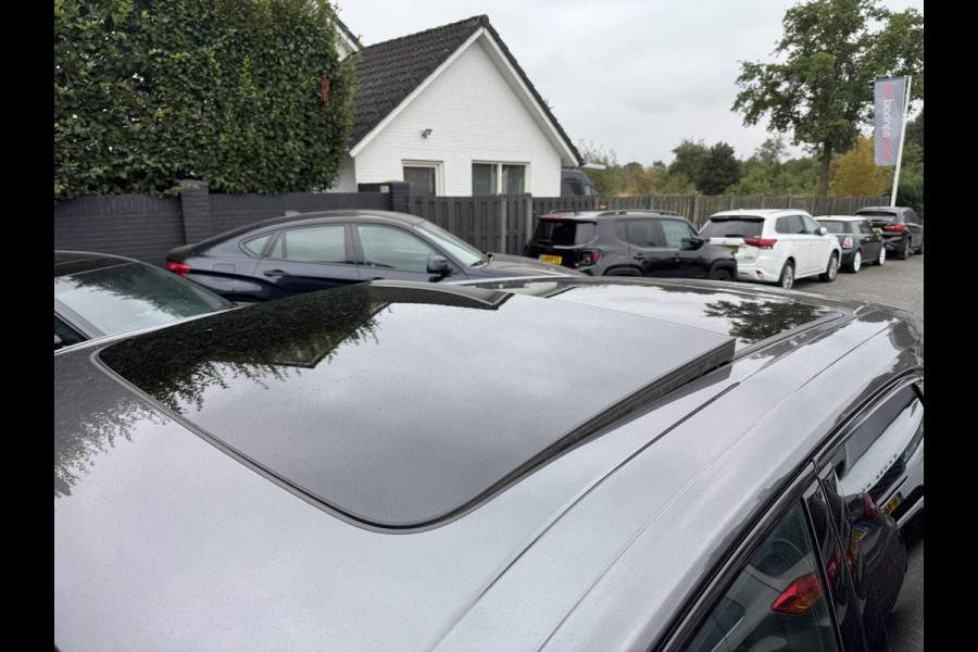 Porsche Cayenne 2.9 S 441 PK | Sport Chrono | Panoramadak | Camera | 22 Inch Lichtmetalen Velgen | Sport Uitlaat |