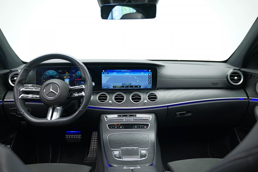 Mercedes-Benz E-Klasse 300 e AMG Line |Pano|Burmeister|Dodehoek|Ambient|