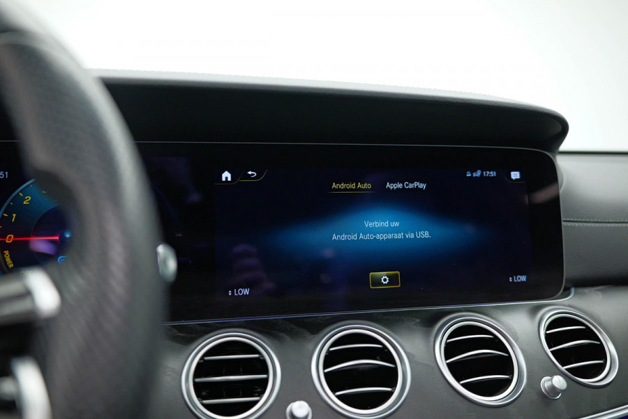 Mercedes-Benz E-Klasse 300 e AMG Line |Pano|Burmeister|Dodehoek|Ambient|