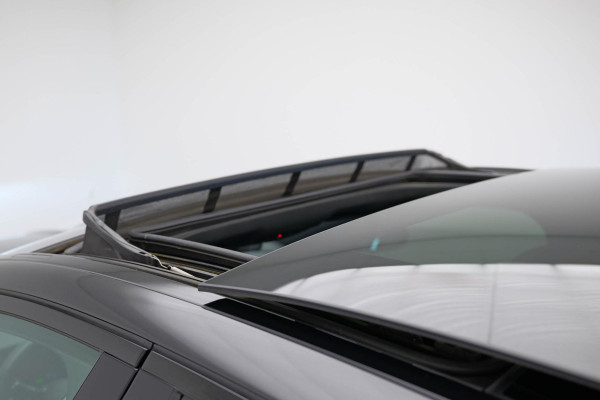 Mercedes-Benz E-Klasse 300 e AMG Line |Pano|Burmeister|Dodehoek|Ambient|